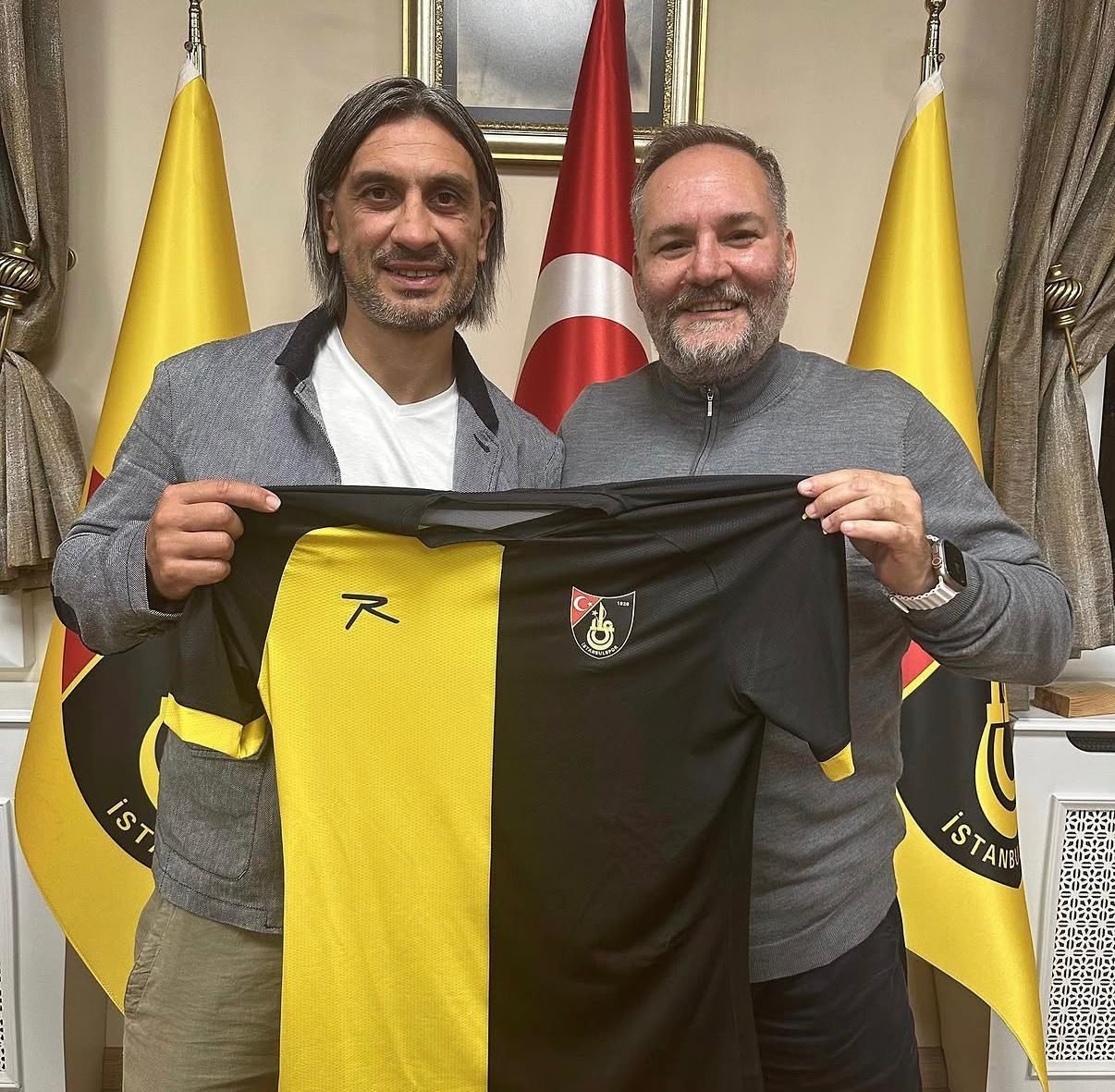 Hakan Yakin – Istanbulspor